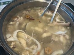 -三个椰子·现砍椰子鸡(金源CBD店)