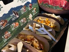 -芸山季·云南山珍菌火锅(人民广场来福士店)