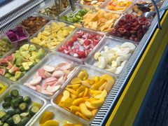 自助取餐区-老炳·七丛松甘草水果