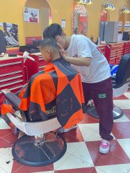 -Devilhands Barbershop男士理容店