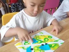 -MuaKids Garden