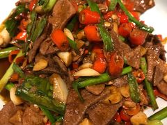 -俏湘厨•地道湘菜(建华南路店)