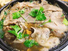 -许家黄土高坡砂锅总店