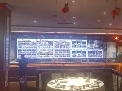 -八府香鸭·啫啫煲(华山路店)