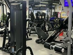 -超鹿运动(达信大厦店)