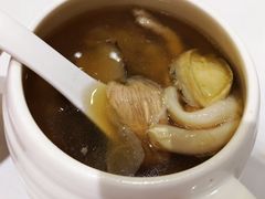 宫廷佛跳墙-君德澜酒家·创意粤菜(金山谷店)