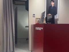 -方快PLUS照相馆(大上海时代广场店)