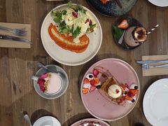 -FLOVIE FLORIST CAFE