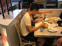 -必胜客(武汉欢乐谷店)
