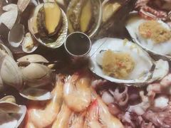 -休记光头香辣蟹干锅店(衣冠庙店)