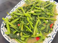-光海鲜鱼翅餐厅(叻差拉披色路店)