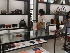 -Charles & Keith(VivoCity)