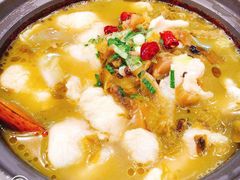 -周鱼小馆石锅酸菜鱼(活力汇店)