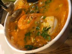 -何记花甲(海岸城旗舰店)