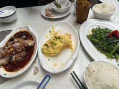 -肥仔文澳门猪骨煲(南京西路店)