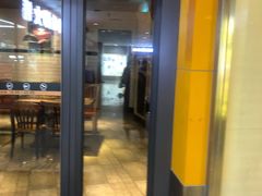 门面-豪享来中西餐厅(延安东路店)