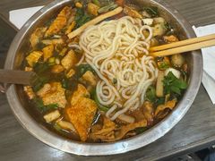 -柳州肥姨妈大骨螺蛳粉(万达中心店)