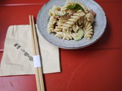 -啢啢茶寮(芳华横街店)