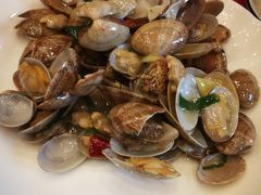 -侬佳蒸菜馆(听潮店)