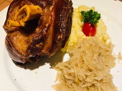 -兰特伯爵西餐厅·啤酒屋(方庄店)