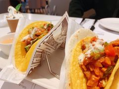 墨西哥烤鸡肉沙拉和玉米脆饼-Deer Park鹿园西餐(仁恒置地广场店)
