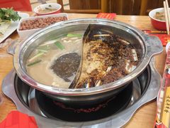 -袁记串串香(泉水轻轨站店)