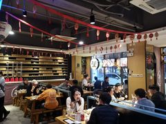 大堂-木屋烧烤(万德庄店)