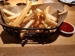 -LENBACH兰巴赫西餐啤酒坊(水璟唐店)