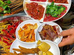 -鼎伙伙火锅串串·10年品牌传承(白象居总店)