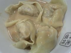 黑鸡枞鲜肉馄饨-潘国仙耳光馄饨(黄家阙路店)