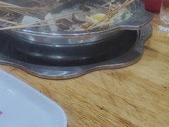 -袁记串串香(泉水轻轨站店)