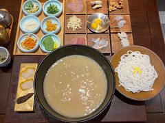 -银米·云南传统过桥米线(双廊黑金冠店)
