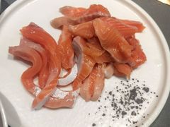 -黑金·寻焰自助百汇(中街店)