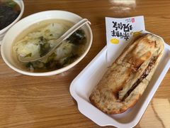 -宝光熏肉鞋底火烧(新街口店)