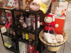 零售区-星巴克臻选(北京颐堤港中心第二店)
