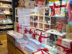 -九木杂物社(东方宝泰店)