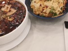 -金时代顺风大酒店(临港百联店)