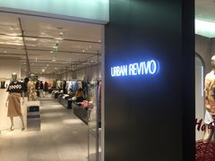 -URBAN REVIVO(欢乐海岸购物中心店)