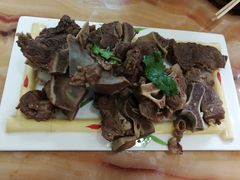 -苏莱特色牛骨滩羊手抓馆(长城东街总店)