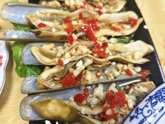 特大竹蛏王（蒜香）-崴海渔村(虹梅路店)