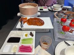 “酥不腻”烤鸭-小大董·烤鸭(观景餐厅·南京西路店)