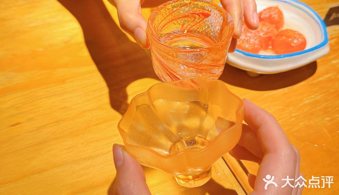 点亮夜色的青山萤火居酒屋