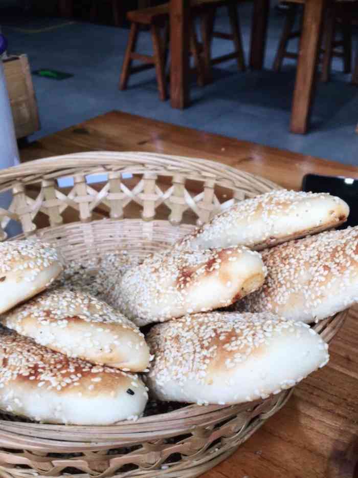 可地稻餐饮小烧饼民间菜-"99这个饭店是个连锁,之前去过郑州的.这.