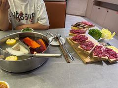 -宴全牛粤来越牛潮汕鲜牛肉火锅(海州万达广场店)