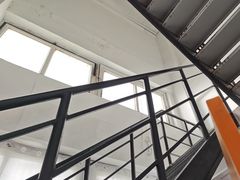 -安东易迷你自助仓储寄存仓库(顾戴路店)
