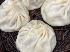 -老西白点心店