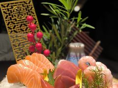 三文鱼北极贝刺身-蟹犇•帝王蟹雪蟹(陆家嘴店)
