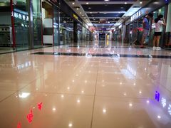 -万润国际酒店用品市场(曹安国际商城店)