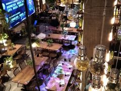 -临界音乐酒馆·小龙虾·江湖菜(华熙LIVE·鱼洞店)