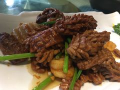 爆炒腰花-闫府私房菜·百年鲁菜(恒隆店)